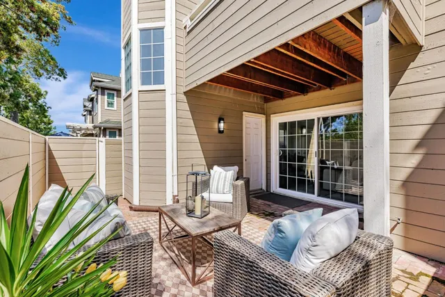 $1,698,000 | 366 Treasure Island Drive, Belmont, CA 94002