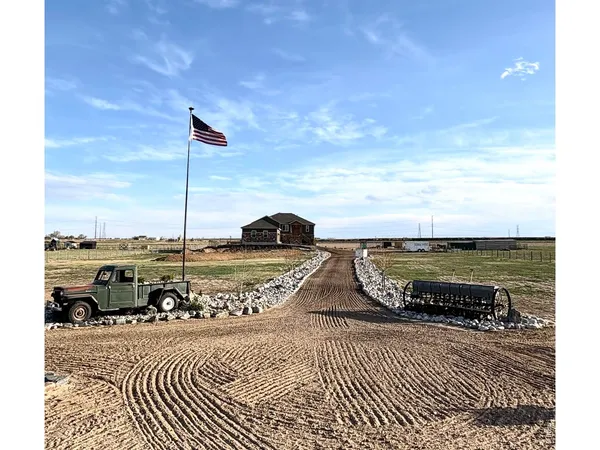 $1,100,000 | 13856 County Road 36, Platteville, CO 80651