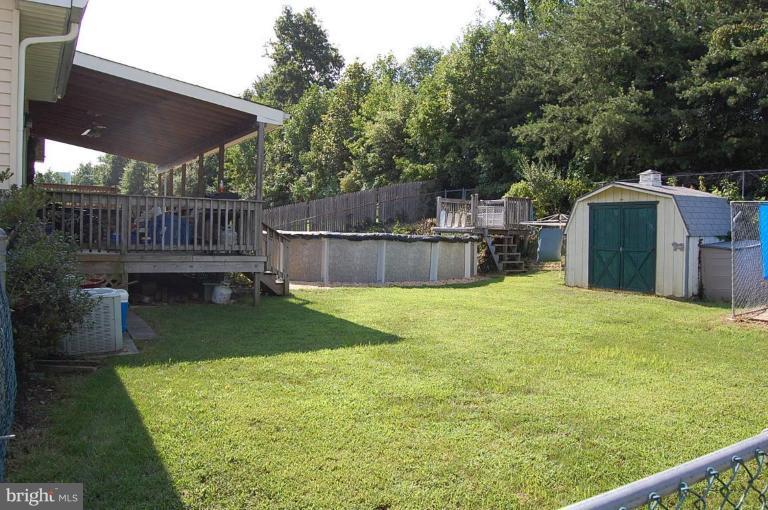 324 East Village Road Elkton, MD 21921 - Photo 3 of 3 Back yard