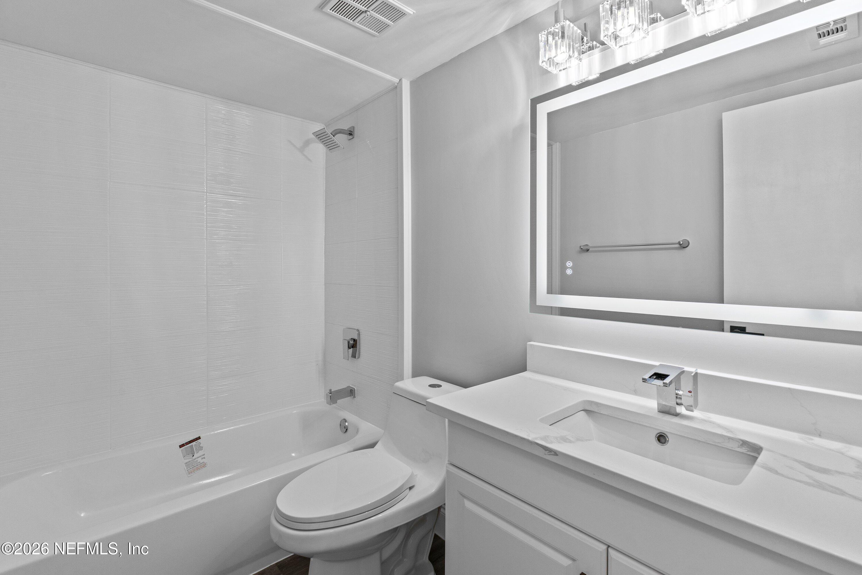 1714 El Prado Road, Unit 1 Jacksonville, FL 32216 - Photo 17 of 27 05-WeGoFar_1714ElPradoRd_005