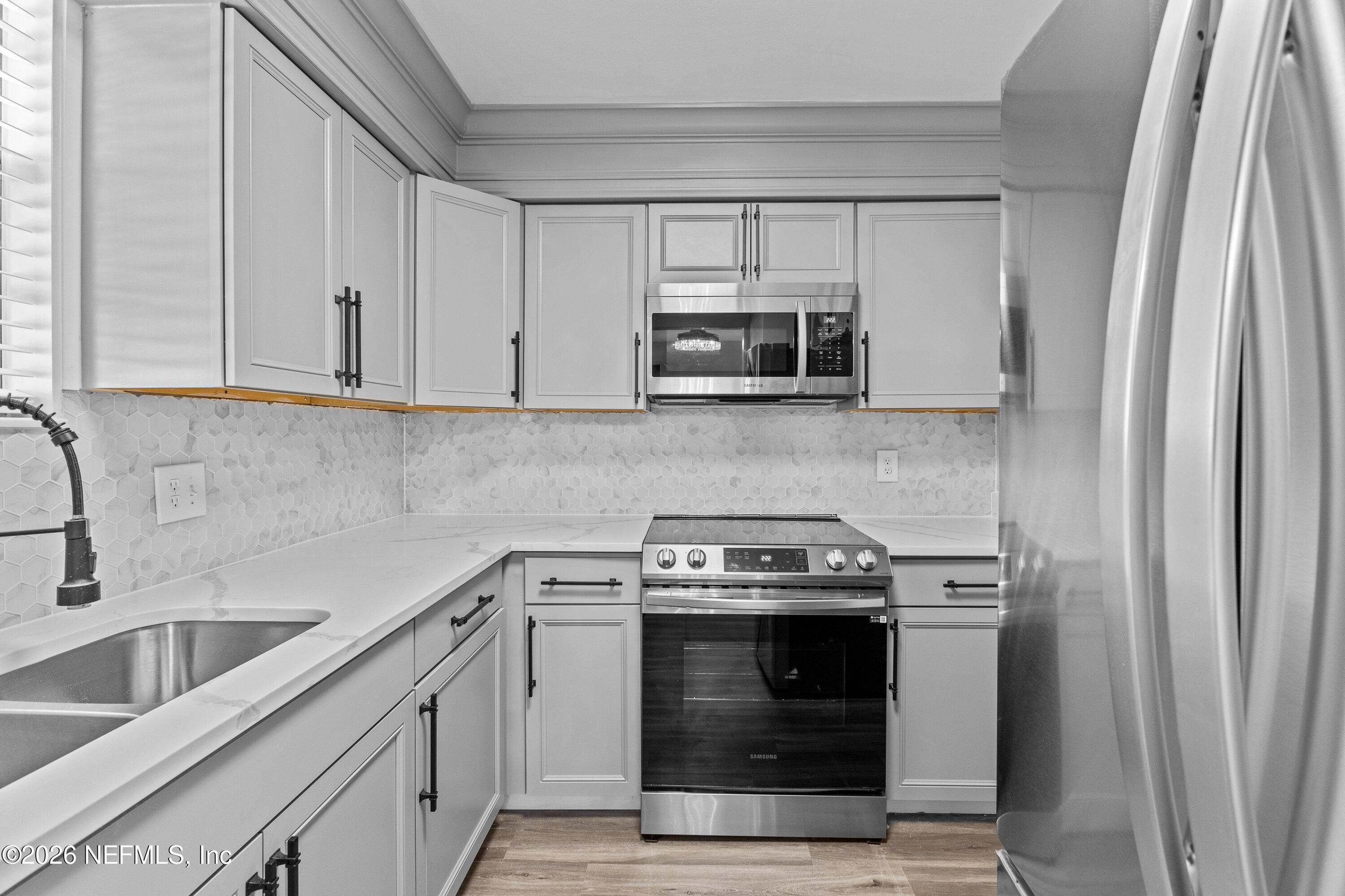 1714 El Prado Road, Unit 1 Jacksonville, FL 32216 - Photo 5 of 27 04-WeGoFar_1714ElPradoRd_004