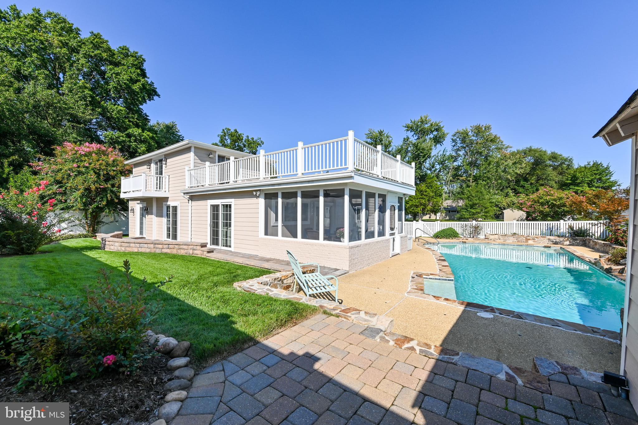 128 Washington Road Edgewater, MD 21037 - Photo 11 of 54 Exterior