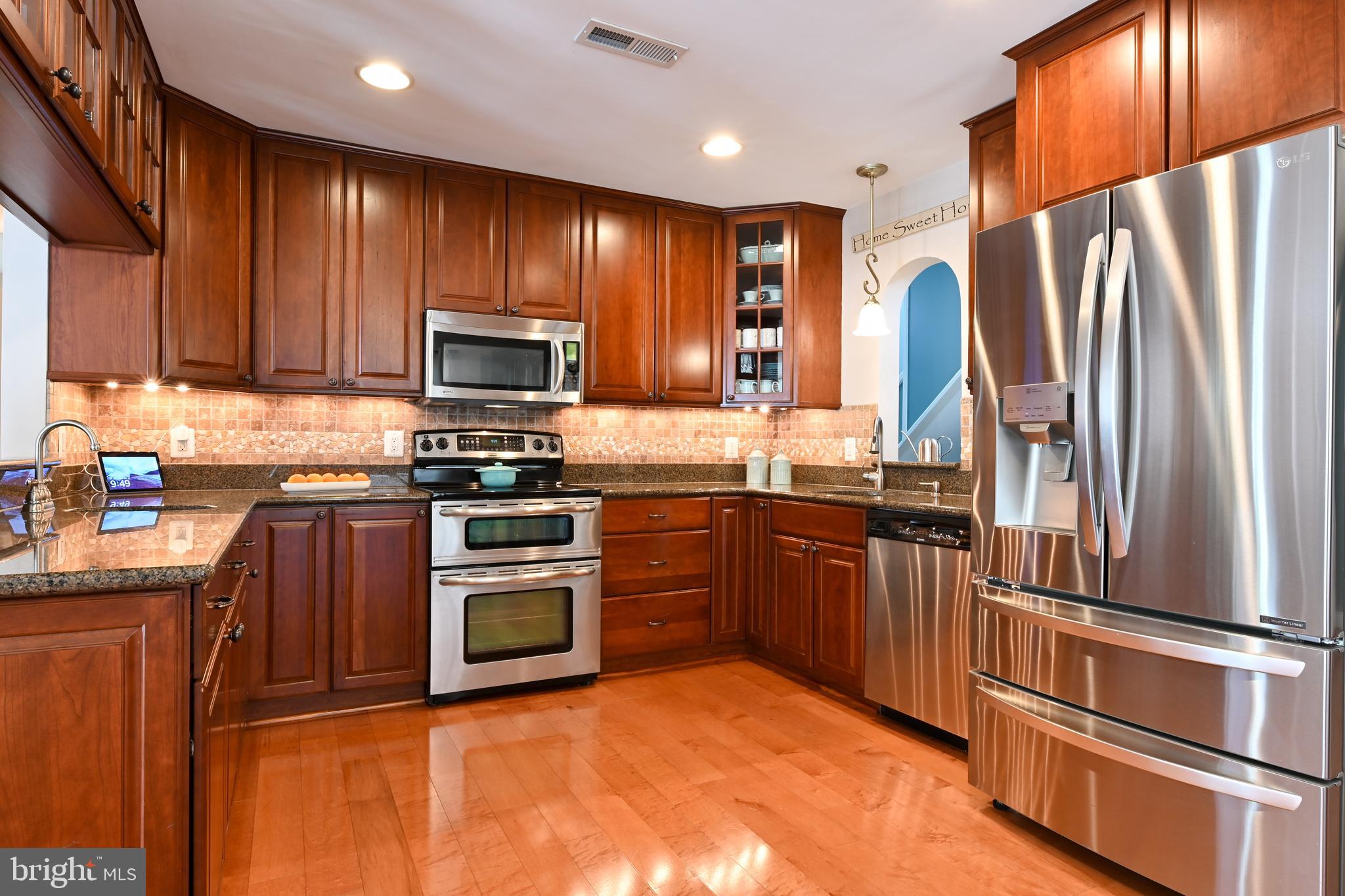 128 Washington Road Edgewater, MD 21037 - Photo 12 of 54 Open Kitchen