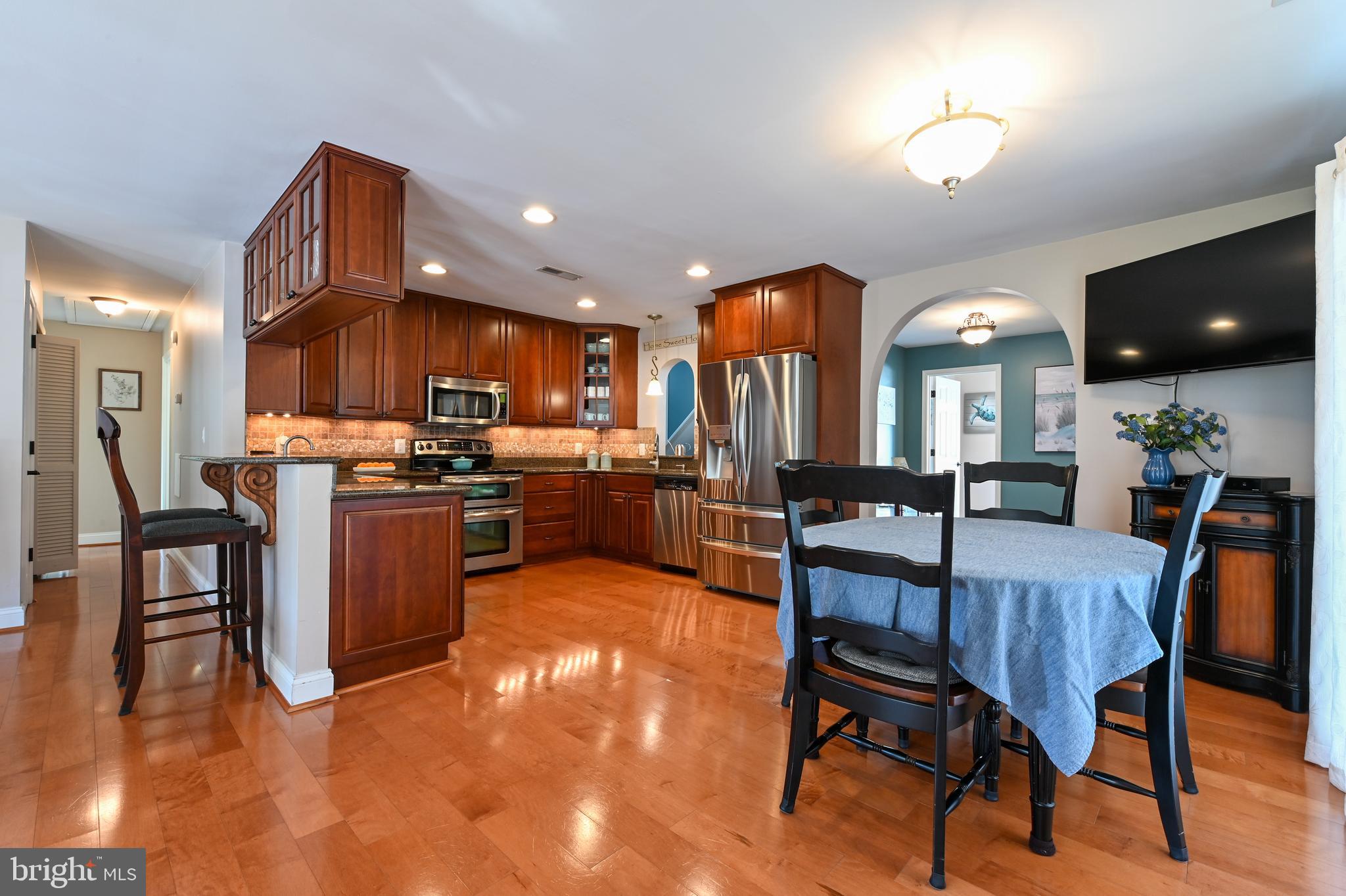 128 Washington Road Edgewater, MD 21037 - Photo 16 of 54 Kitchen