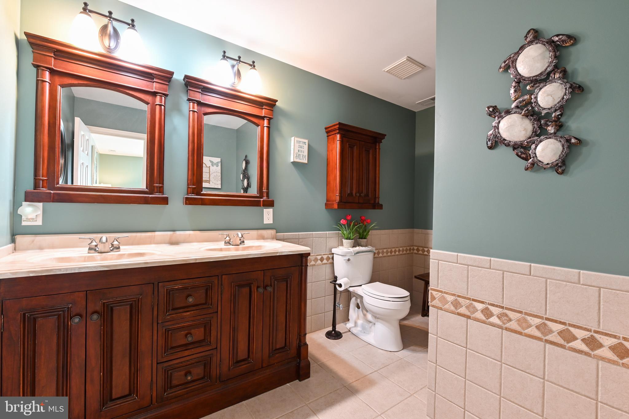 128 Washington Road Edgewater, MD 21037 - Photo 31 of 54 Main Bath