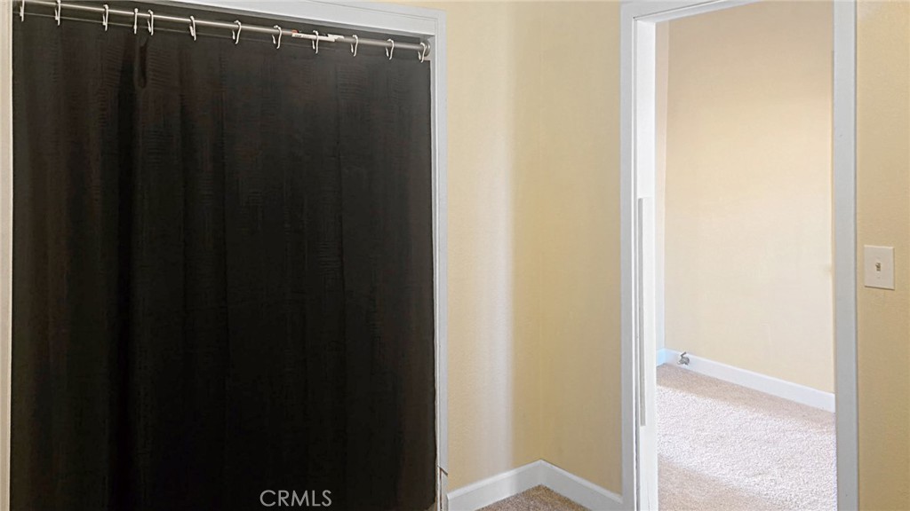 118 West Wilson Avenue Ridgecrest, CA 93555 - Photo 7 of 8 a view of a bathroom