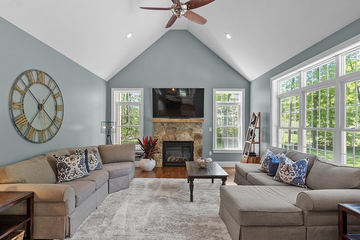 49 London Bridge Road Windham, NH 03087 - Photo 11 of 40