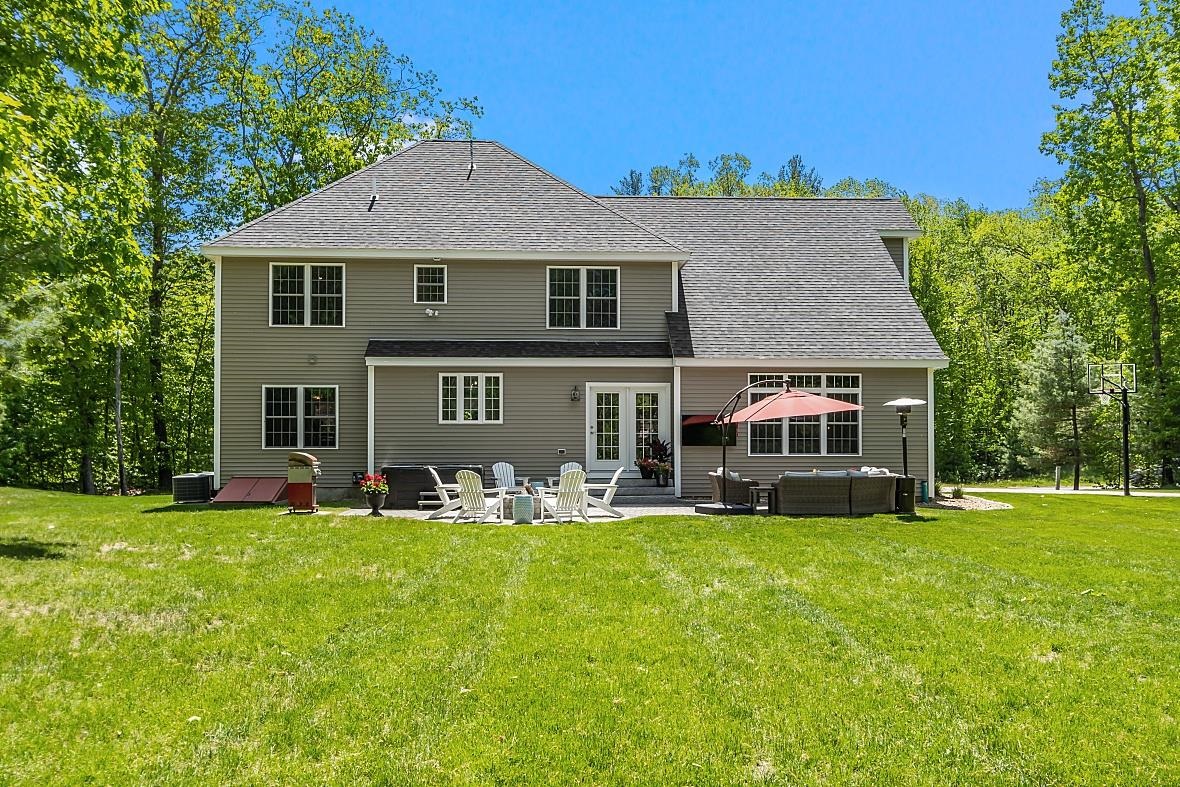 49 London Bridge Road Windham, NH 03087 - Photo 36 of 40