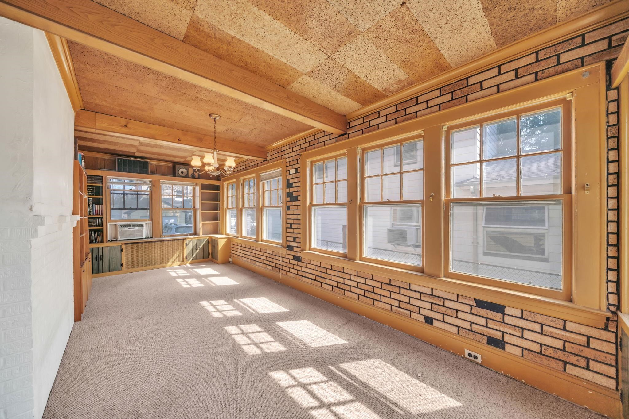 865 Livingston Road Elizabeth, NJ 07208 - Photo 13 of 39 a view of an empty room with a window