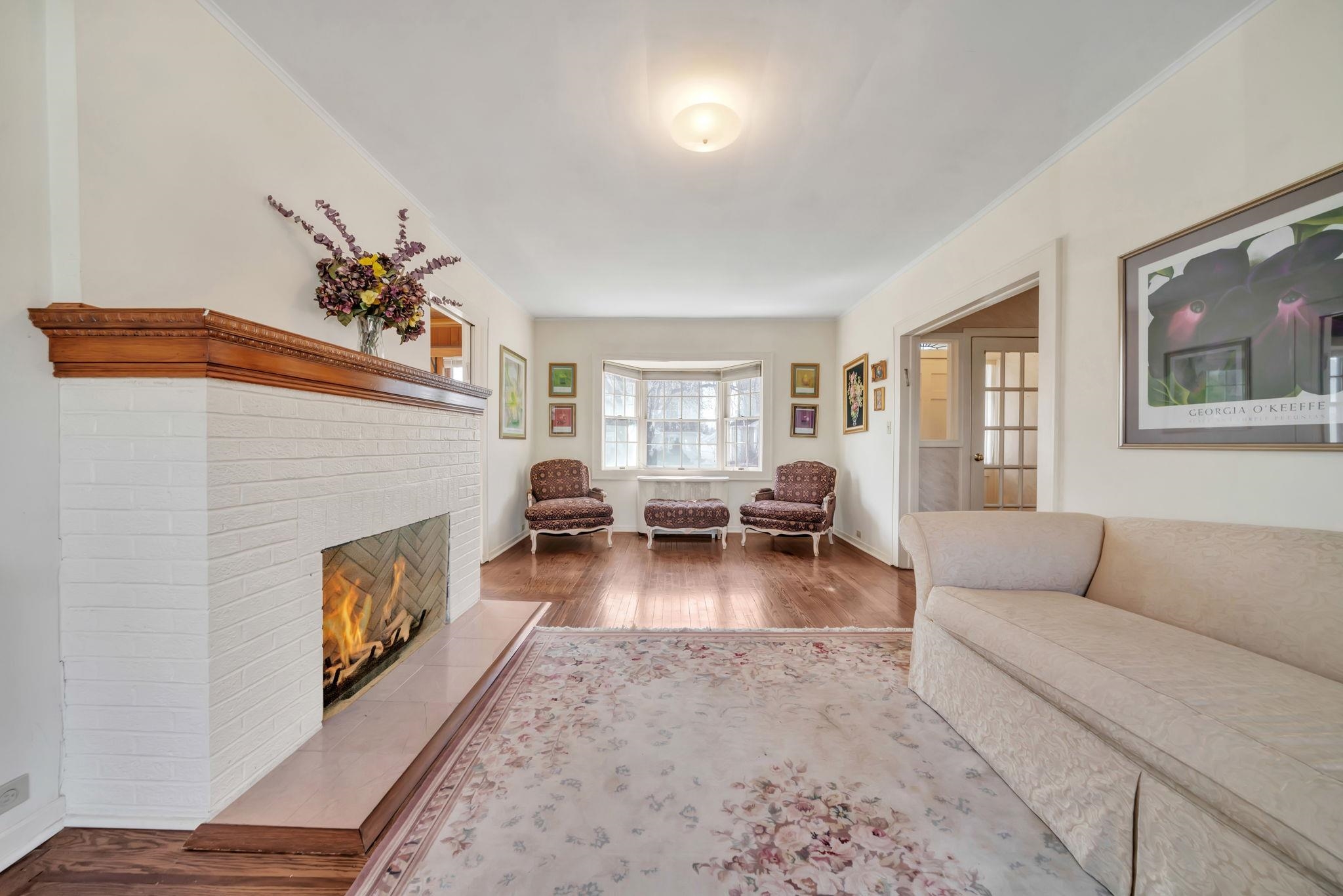 865 Livingston Road Elizabeth, NJ 07208 - Photo 17 of 39 a living room with furniture and a fireplace