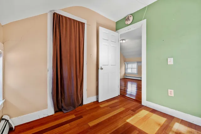 $2,000 | 7 Stillman Avenue, Stonington, CT 06379