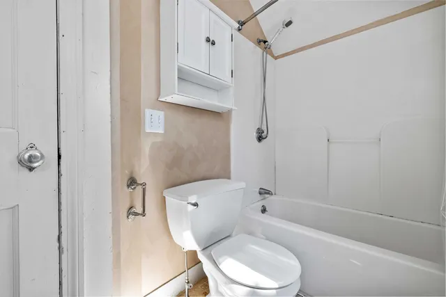 $2,000 | 7 Stillman Avenue, Stonington, CT 06379