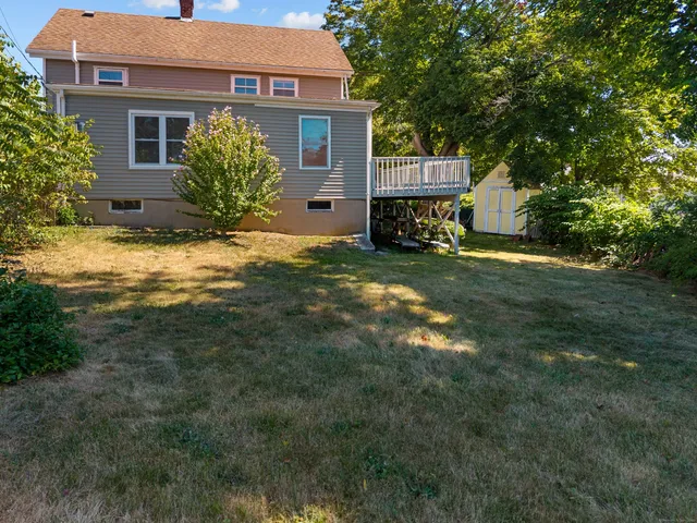 $2,000 | 7 Stillman Avenue, Stonington, CT 06379