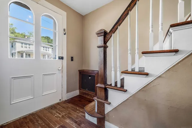 $2,000 | 7 Stillman Avenue, Stonington, CT 06379