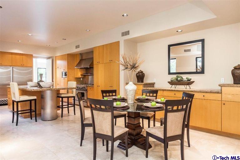 2190 Kinneloa Canyon Road Pasadena, CA 91107 - Photo 7 of 24 a view of a dining room with furniture