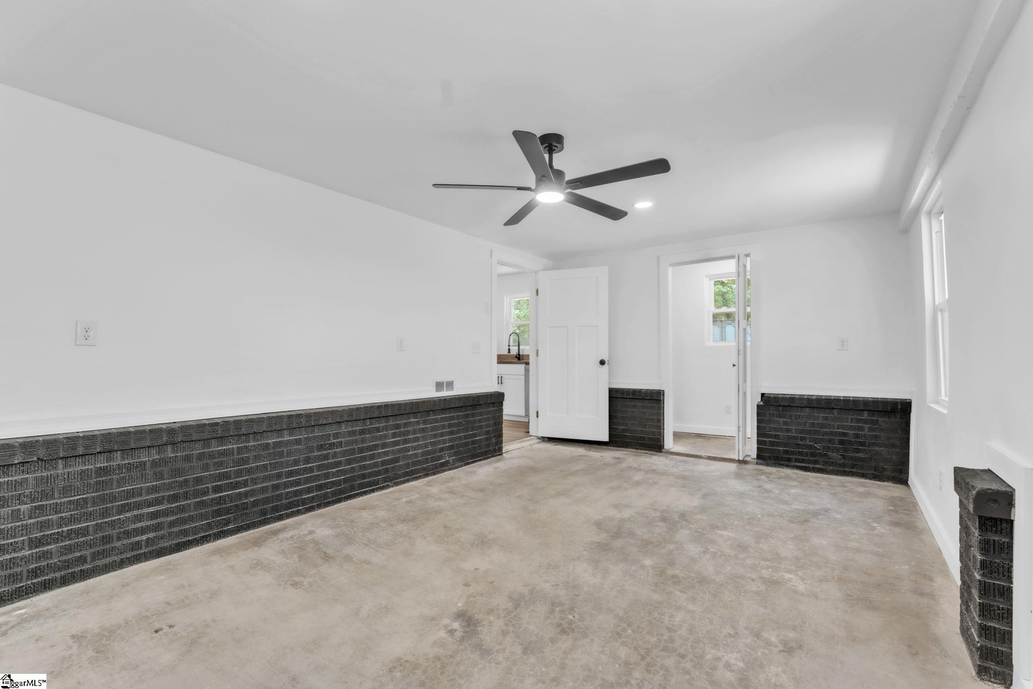 158 Rosemond Street Pickens, SC 29671 - Photo 11 of 31