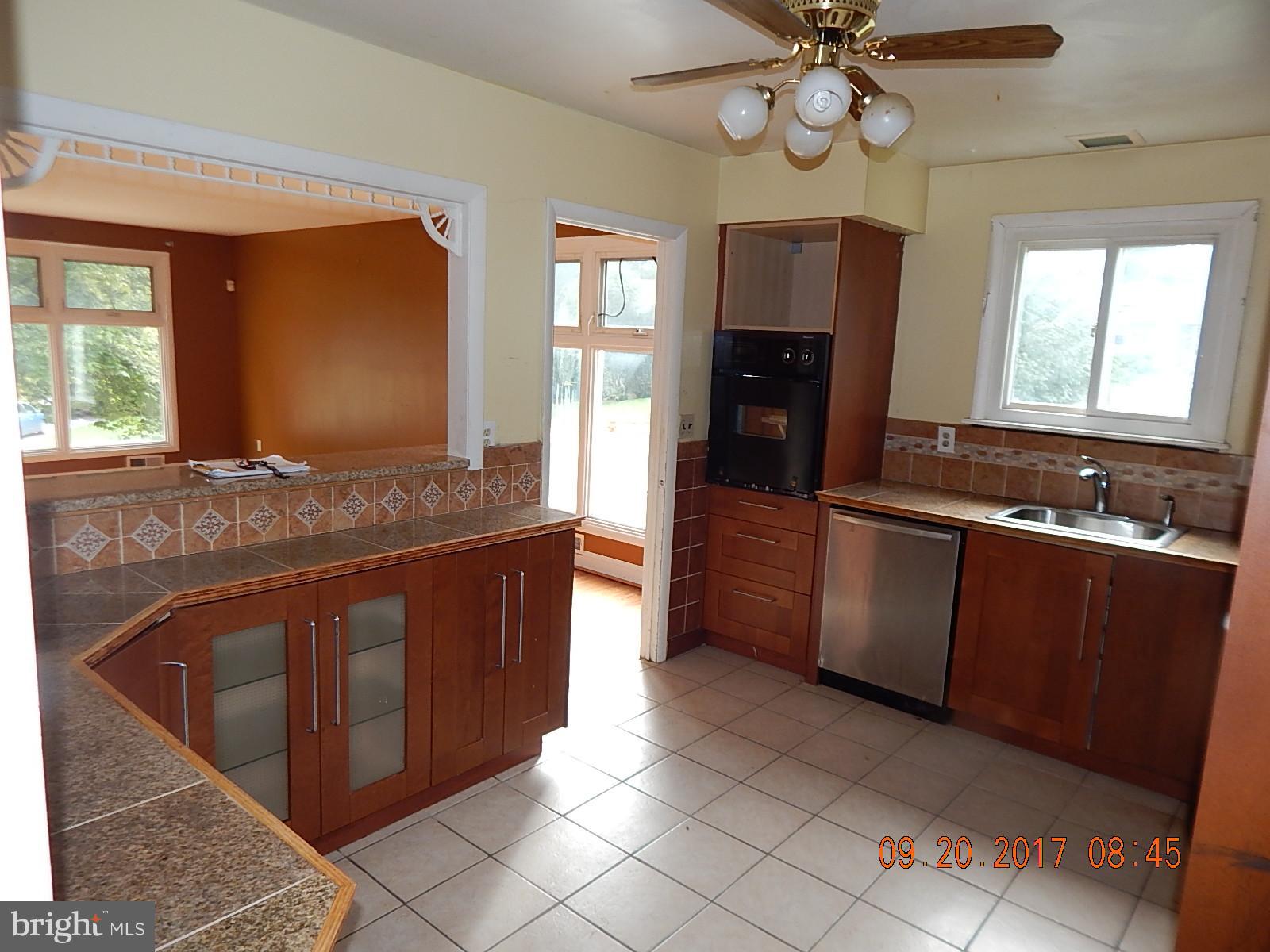 3706 Vega Road Randallstown, MD 21133 - Photo 5 of 15 Kitchen