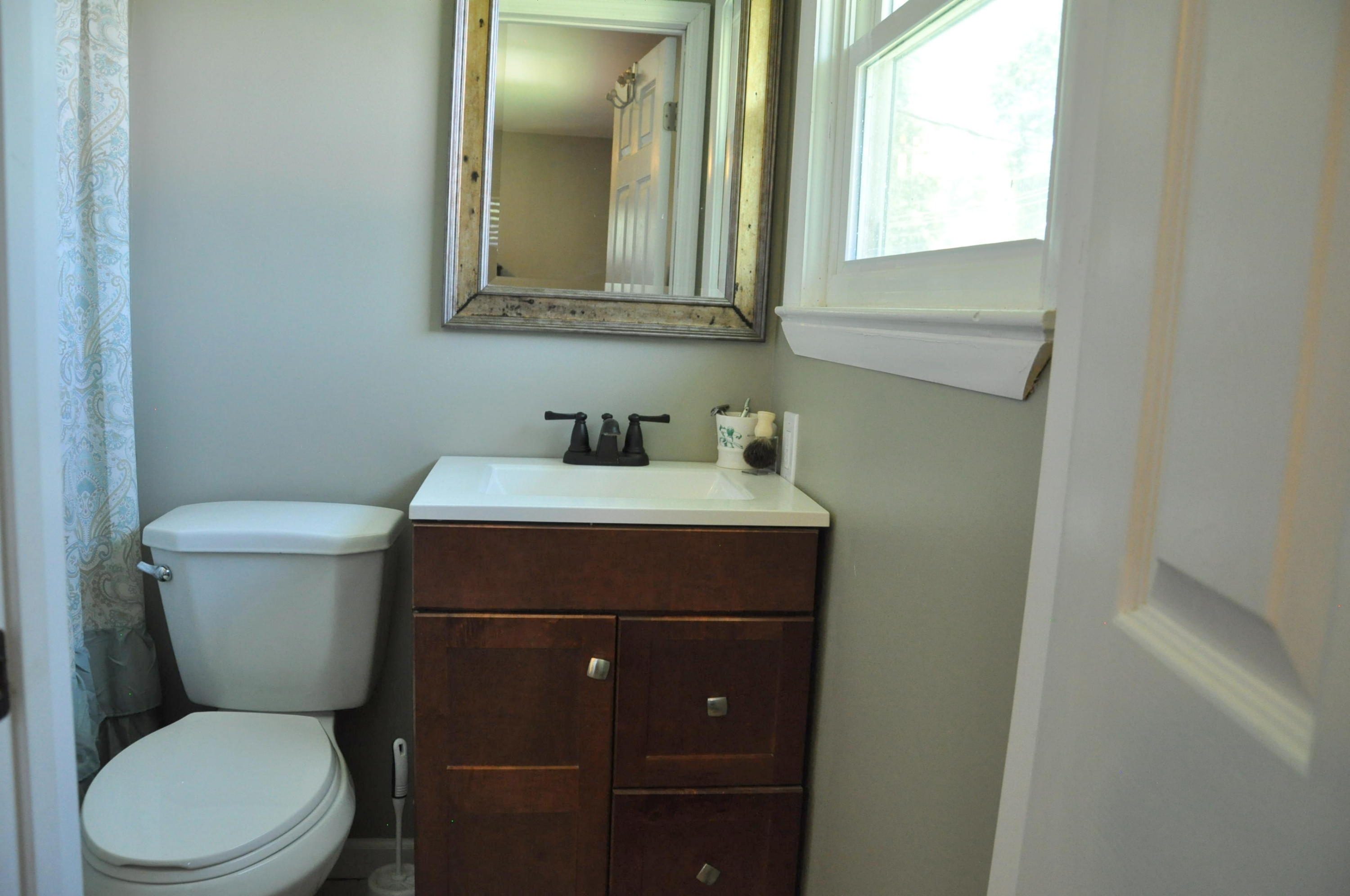 7301 Sterling Road Hixson, TN 37343 - Photo 22 of 43 Master Bath