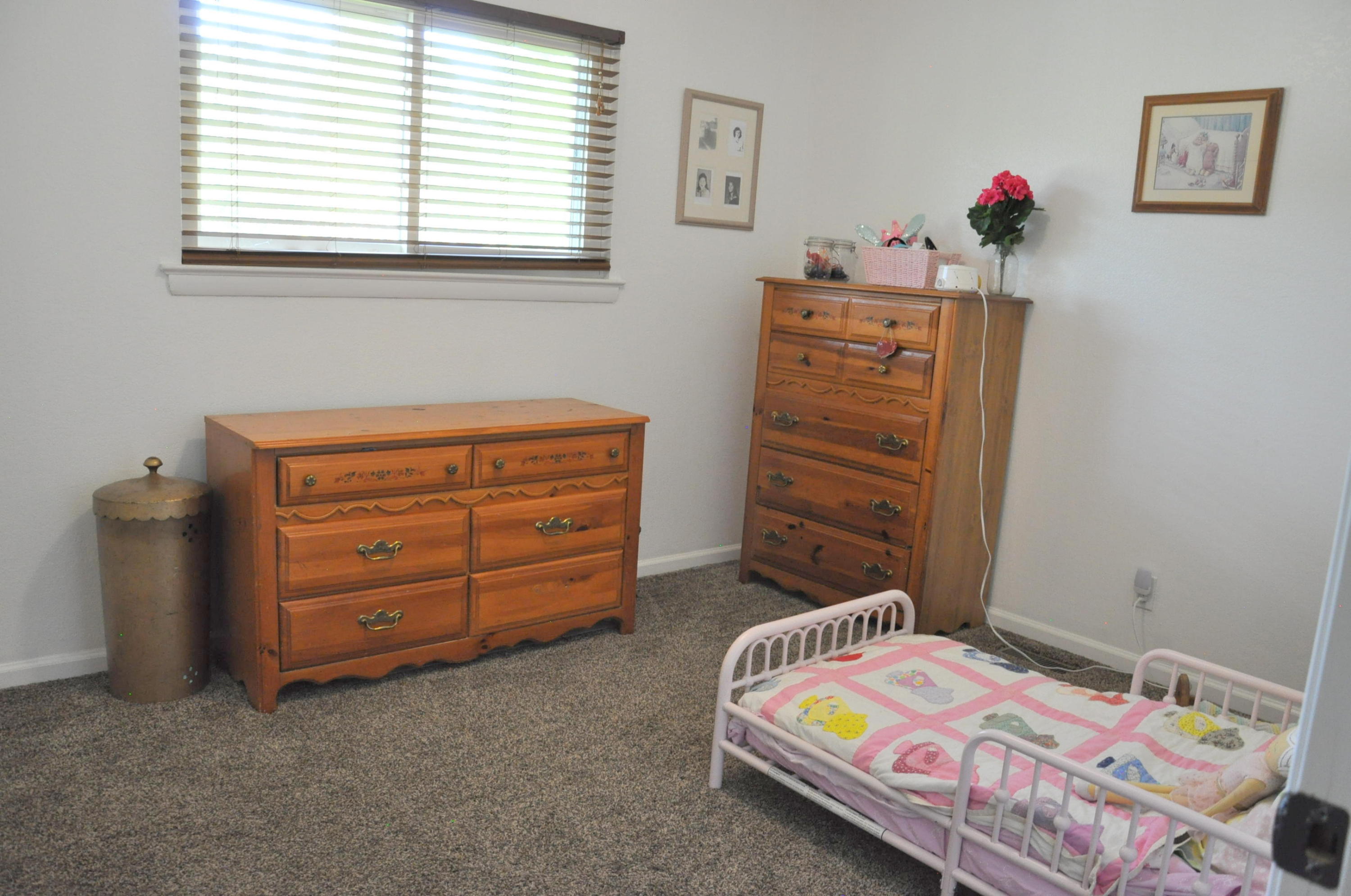 7301 Sterling Road Hixson, TN 37343 - Photo 28 of 43 Middle Bedroom