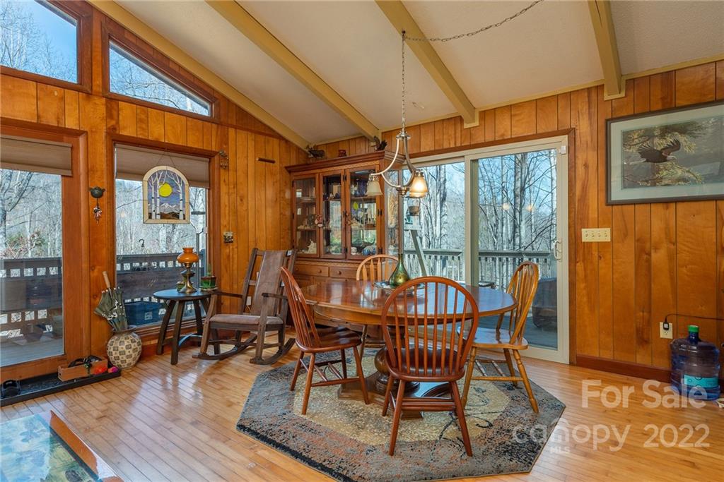 391 Violet Ridge Waynesville, NC 28785 - Photo 8 of 32 Gallery Image 8