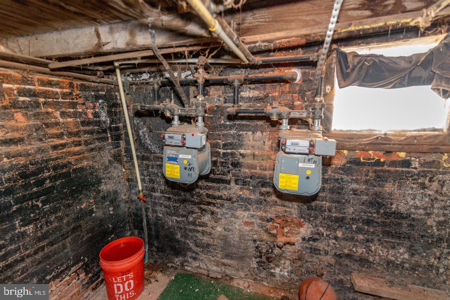 811 North Mount Street Baltimore, MD 21217 - Photo 15 of 17