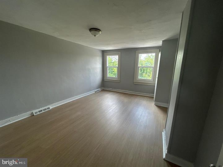 811 North Mount Street Baltimore, MD 21217 - Photo 6 of 17