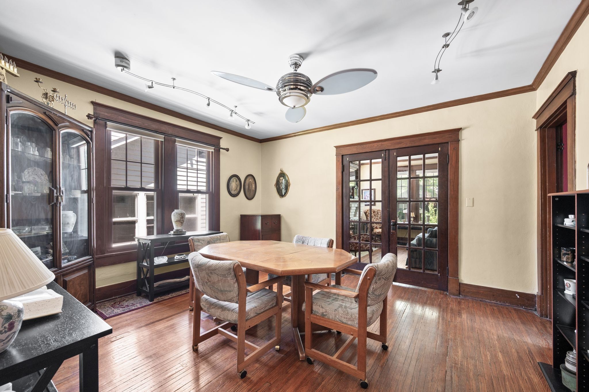 802 North 16th Street Nashville, TN 37206 - Photo 13 of 44 a view of a dining room with furniture window and wooden floor