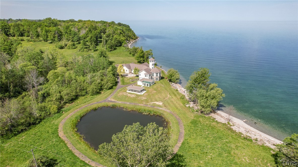 304 Lakeshore Road Oswego, NY 13126 - Photo 7 of 50