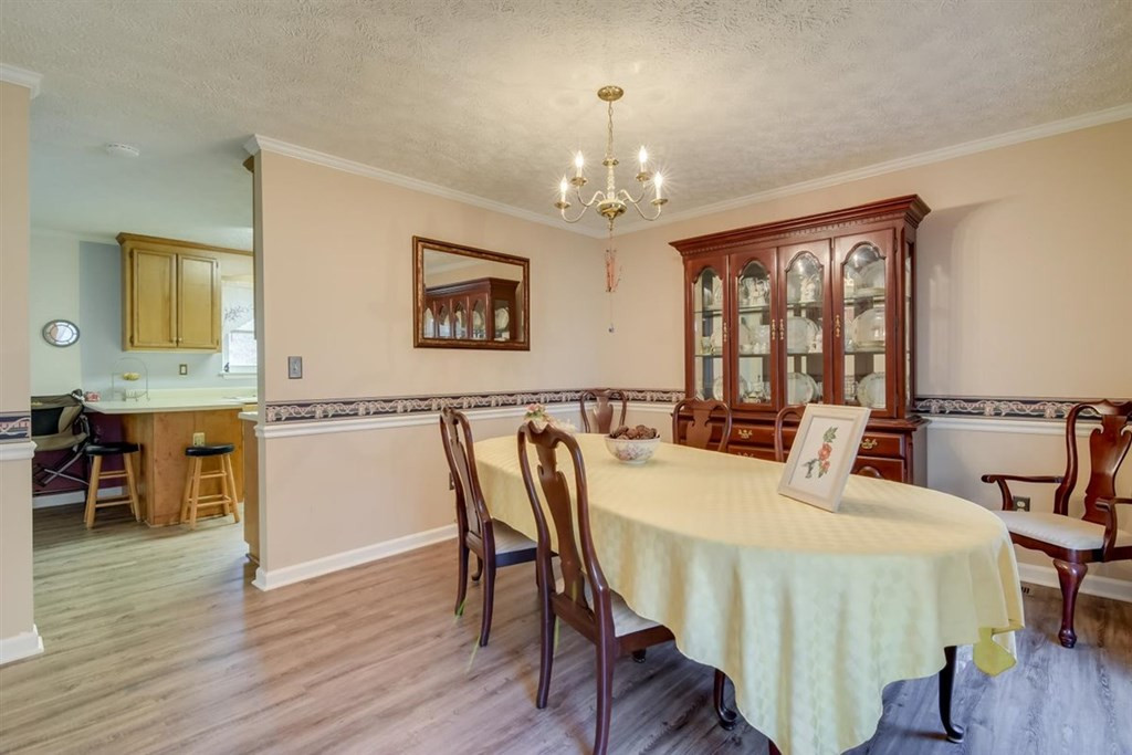 762 Columbia Road Edgefield, SC 29824 - Photo 16 of 35