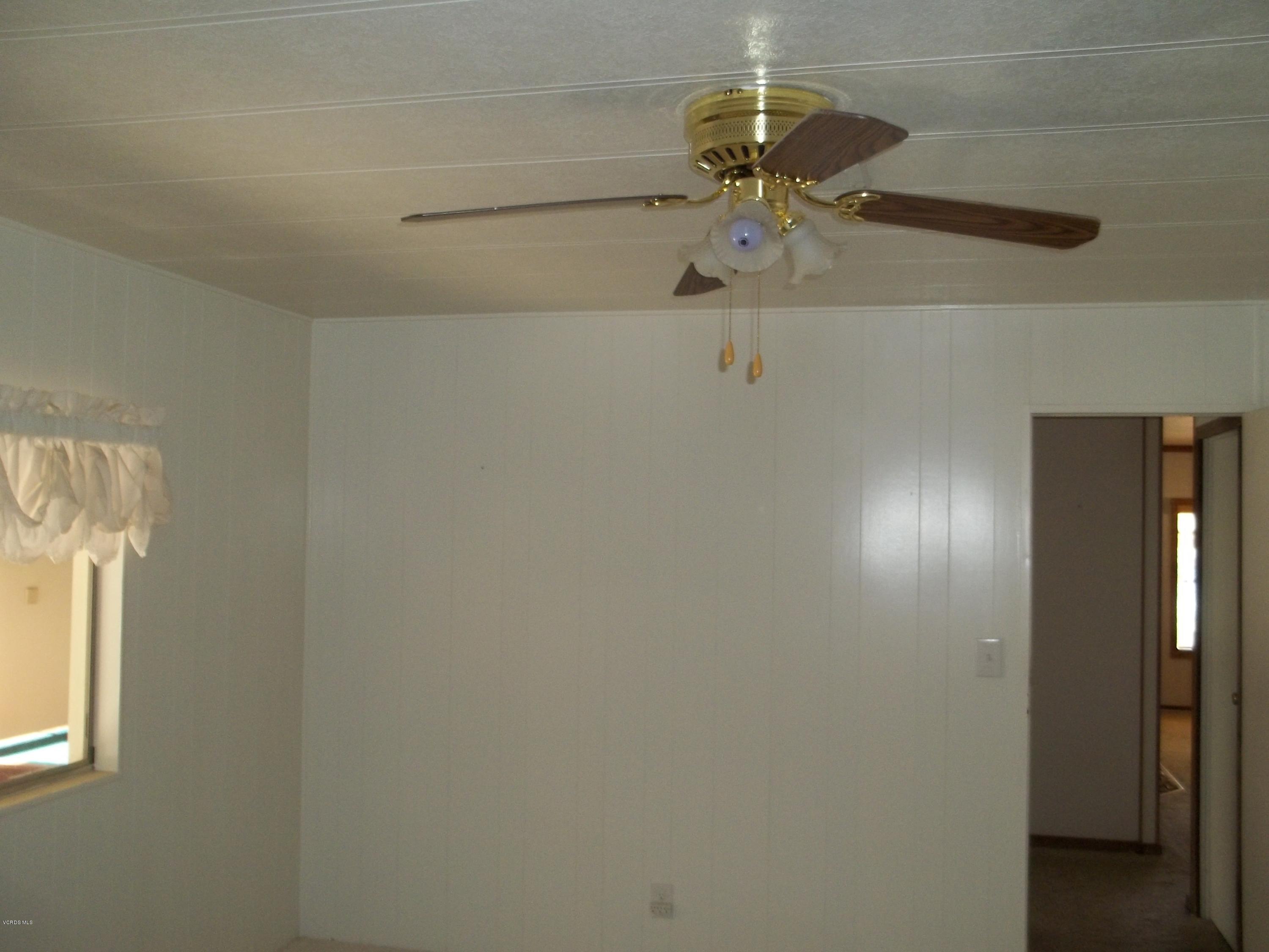 19370 Water Canyon Road Tehachapi, CA 93561 - Photo 15 of 38 a view of a small space