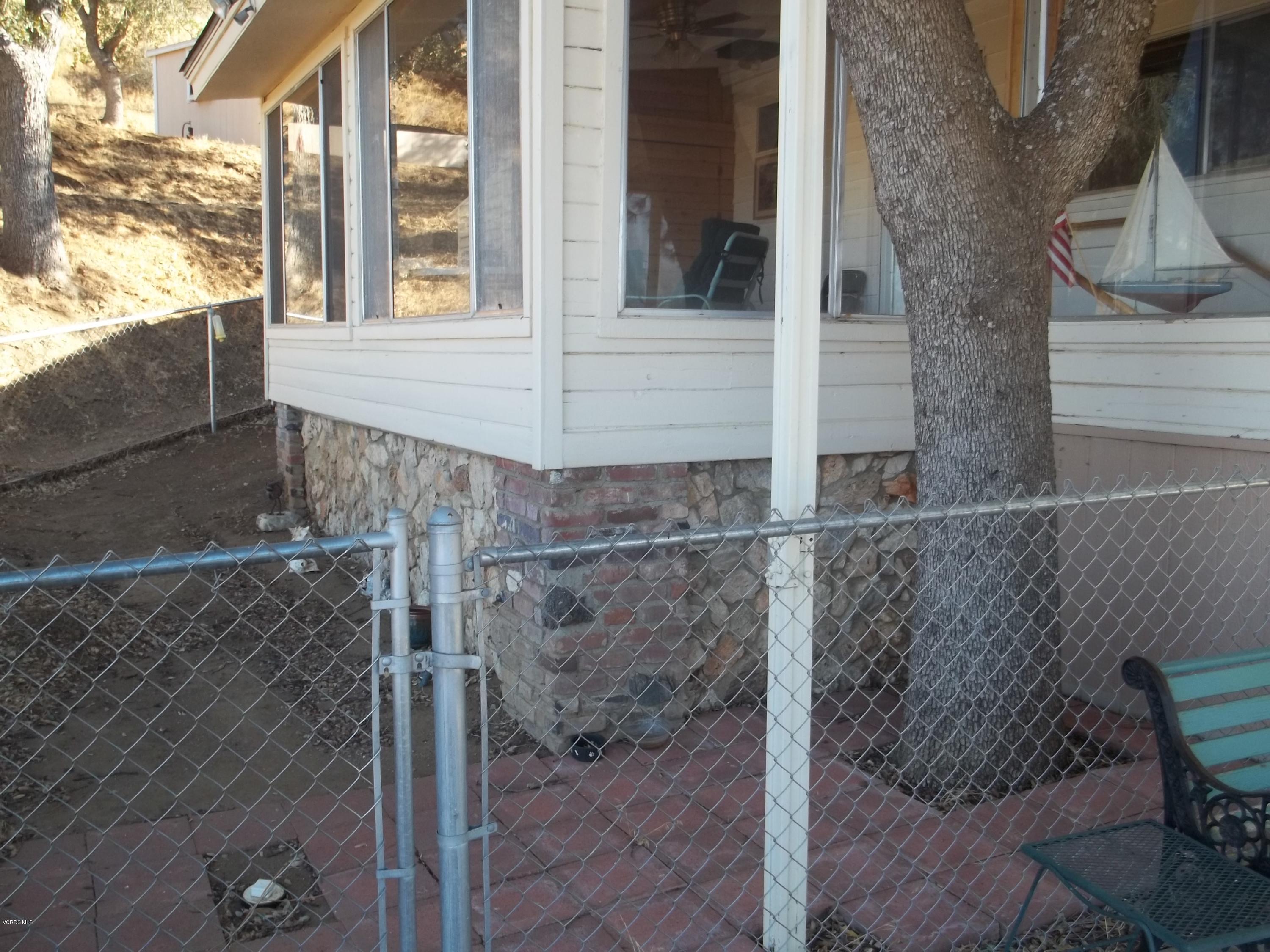19370 Water Canyon Road Tehachapi, CA 93561 - Photo 30 of 38 a view of house