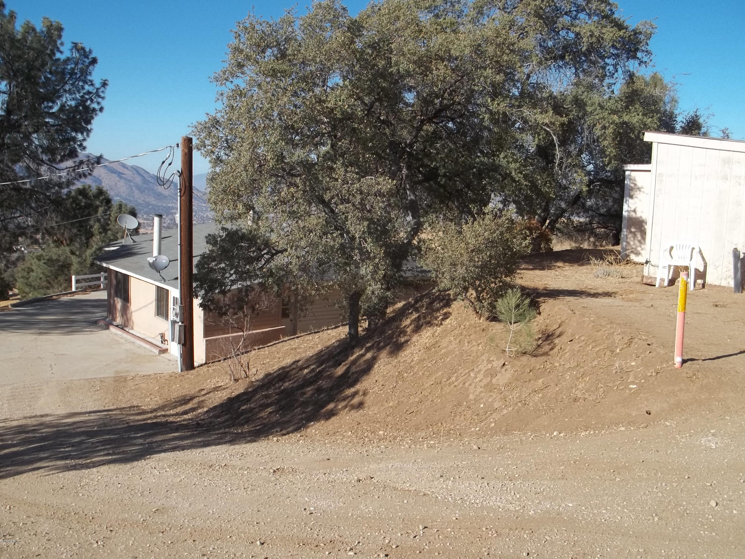 19370 Water Canyon Road Tehachapi, CA 93561 - Photo 33 of 38 a view of road and trees