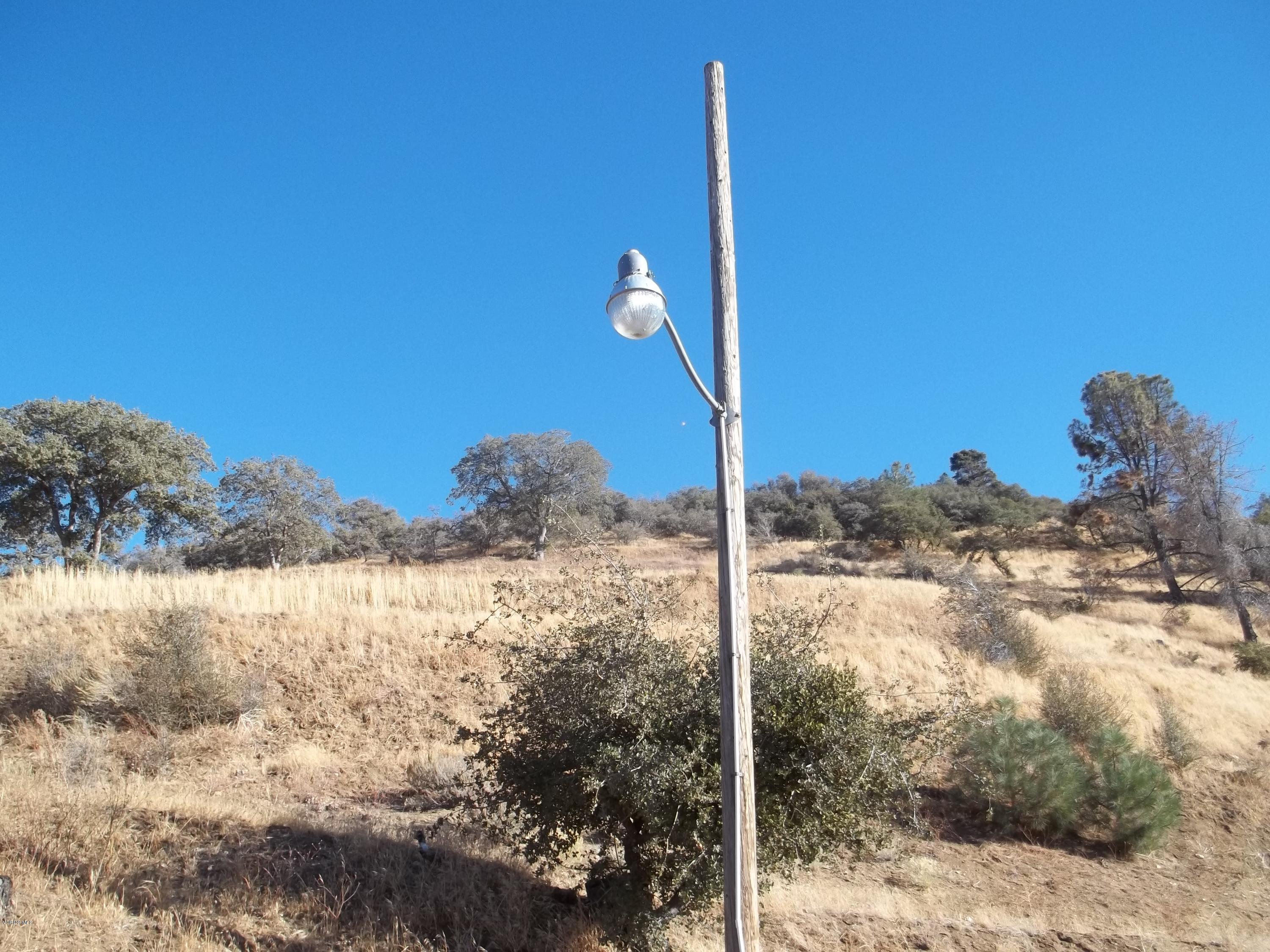 19370 Water Canyon Road Tehachapi, CA 93561 - Photo 7 of 38