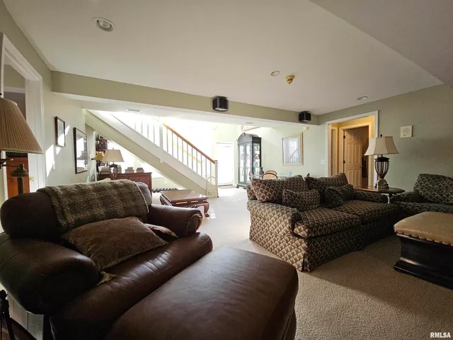 $449,000 | 3525 Oxford Avenue, Mount Vernon, IL 62864