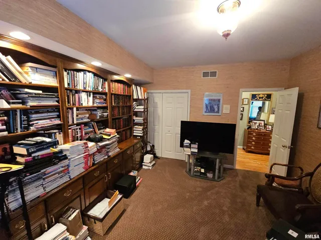 $449,000 | 3525 Oxford Avenue, Mount Vernon, IL 62864