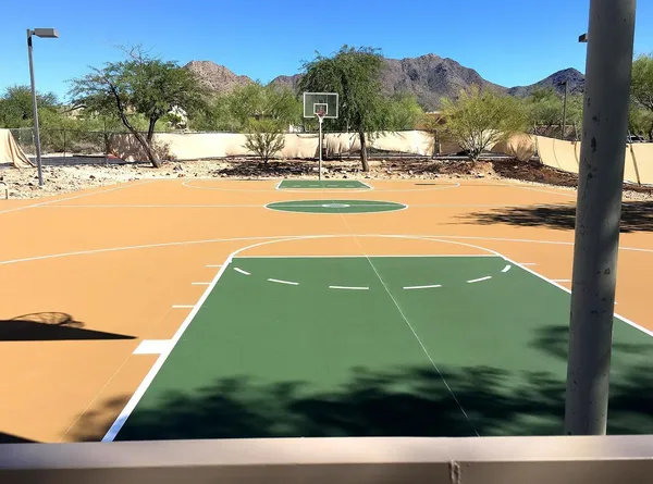 a view of a tennis court