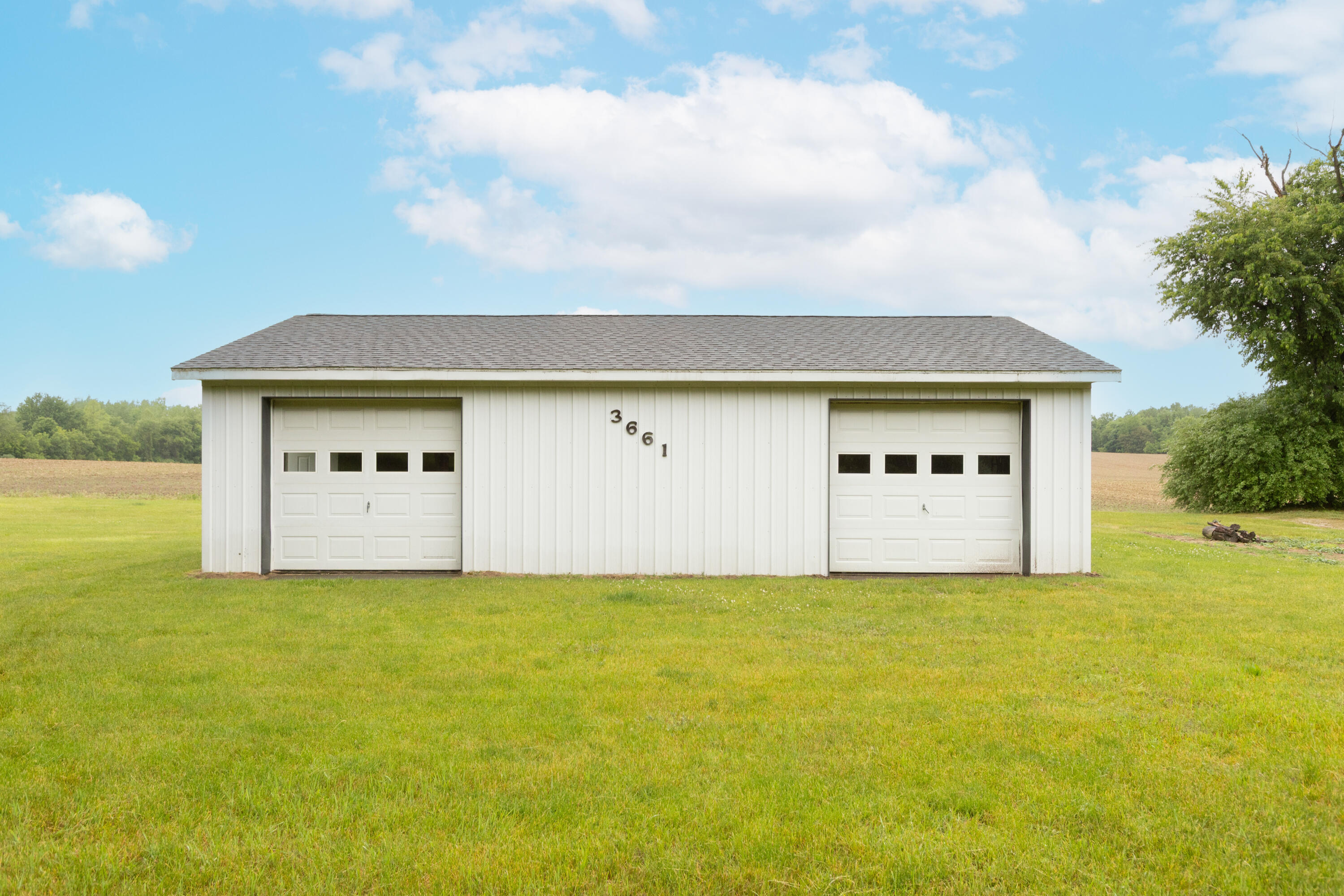 3661 Watson Road Sodus, MI 49126 - Photo 3 of 47 3661 Watson Rd Sodus MI 49126 SkyVibe M