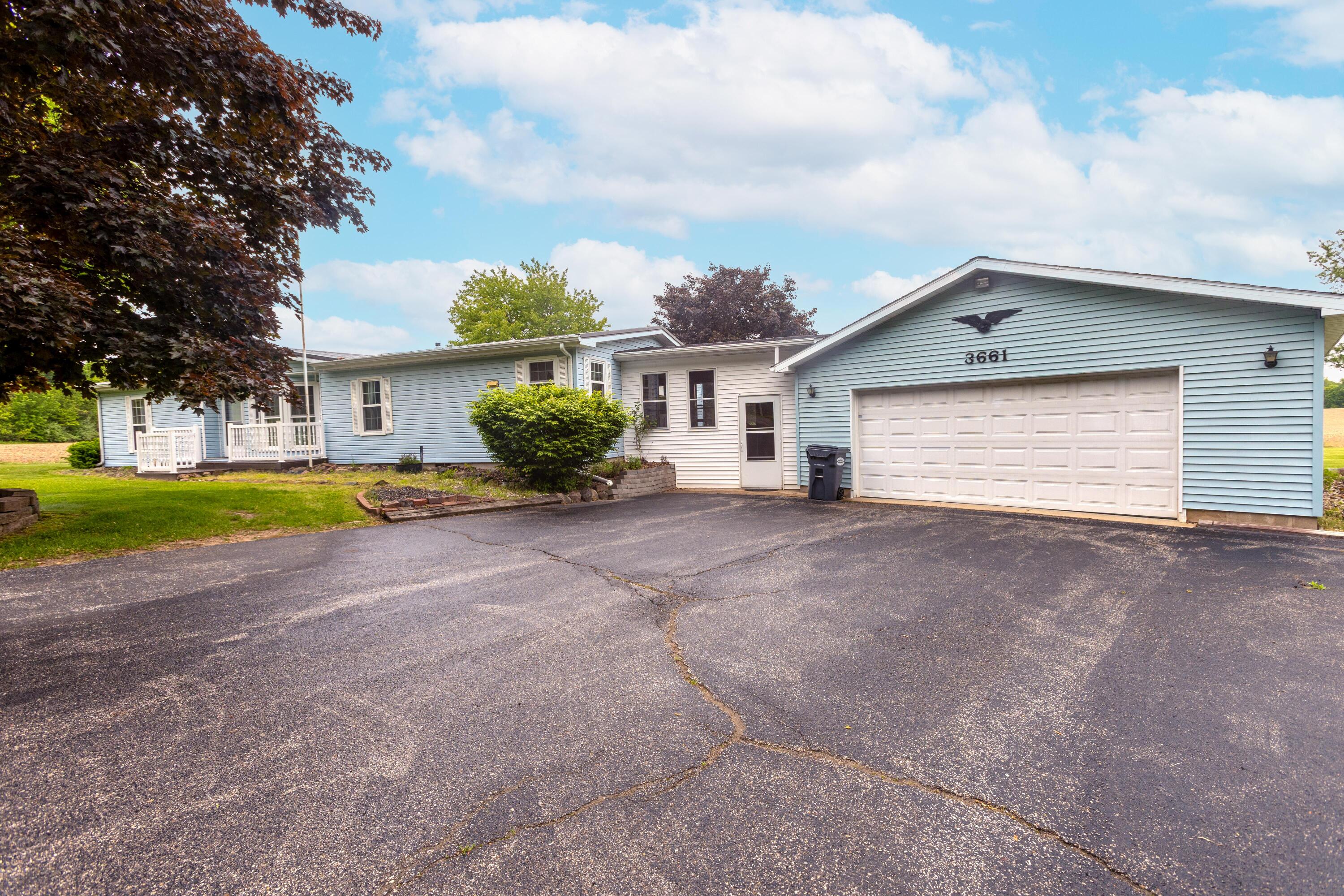 3661 Watson Road Sodus, MI 49126 - Photo 36 of 47 3661 Watson Rd Sodus MI 49126 MLS SkyVib