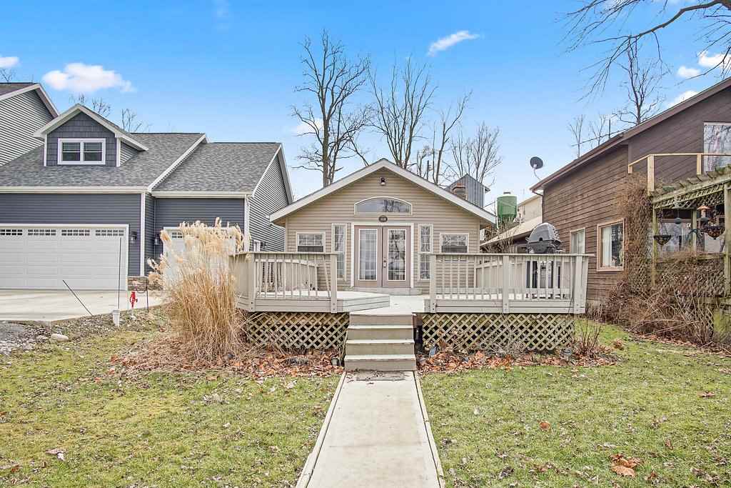 6864 East Harrold Road Churubusco, IN 46723 - Photo 1 of 34 Gallery Image 1