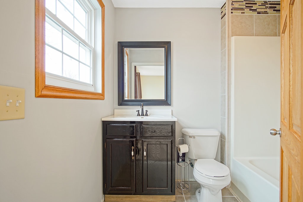 6864 East Harrold Road Churubusco, IN 46723 - Photo 33 of 34 Gallery Image 33