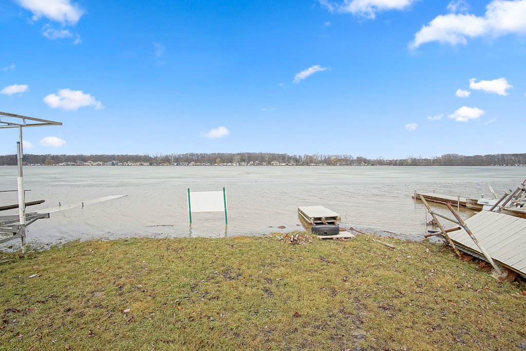 6864 East Harrold Road Churubusco, IN 46723 - Photo 7 of 34 Gallery Image 7