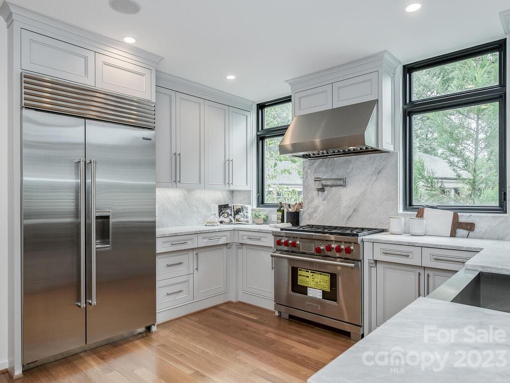 1333 Queens Road, Unit A1 Charlotte, NC 28207 - Photo 8 of 16 Gallery Image 8