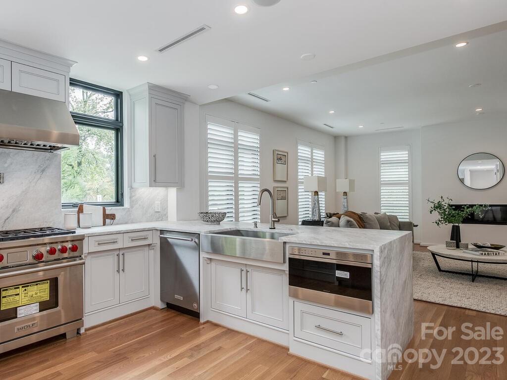 1333 Queens Road, Unit A1 Charlotte, NC 28207 - Photo 9 of 16 Gallery Image 9