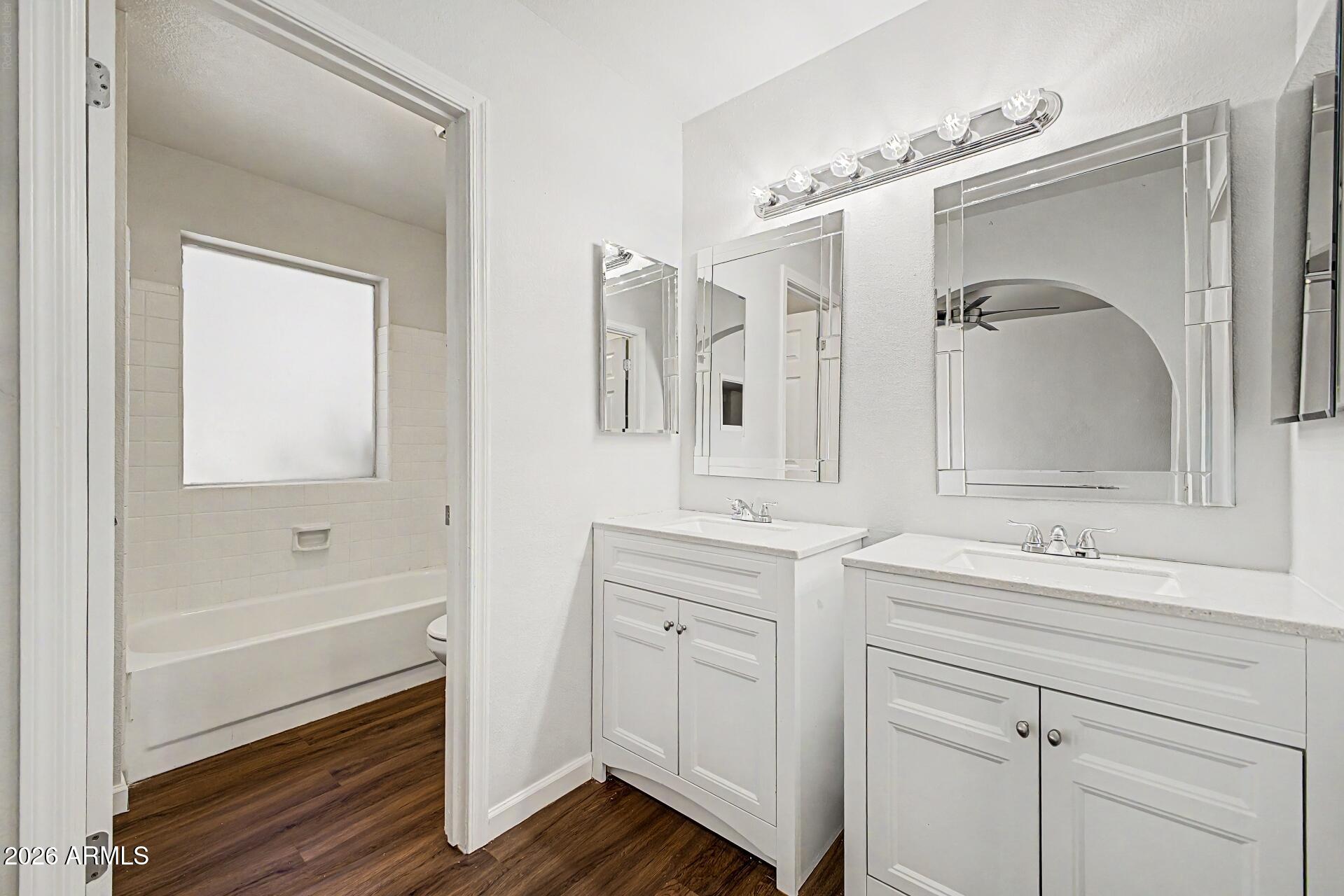 1055 North Recker Road, Unit 1045 Mesa, AZ 85205 - Photo 21 of 35 18-Recker