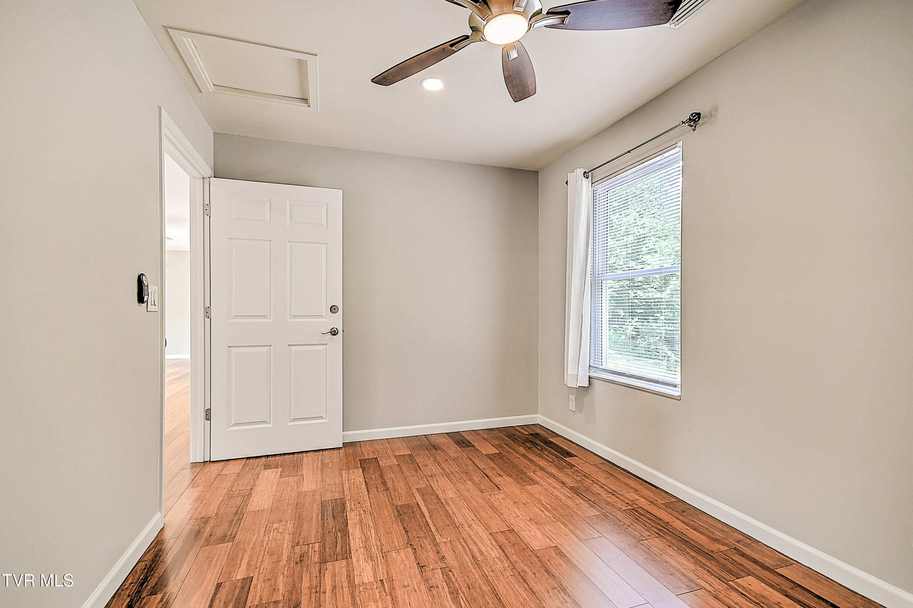 4125 Pine Orchard Road Butler, TN 37640 - Photo 31 of 86 4125 Pine Orchard LC-64