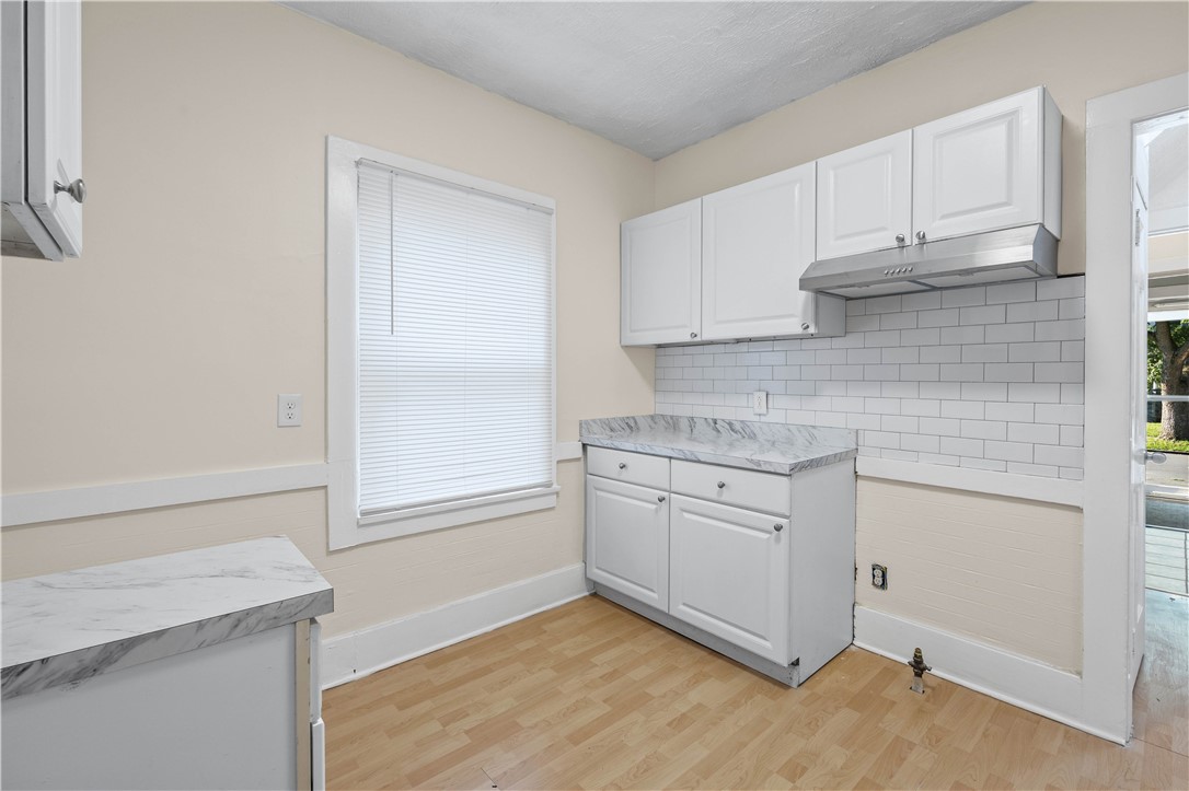 827 Garson Avenue Rochester, NY 14609 - Photo 9 of 40 Unit #1 | Updated Kitchen
