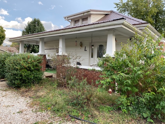 11 East Niblack Road Vincennes, IN 47591 - Photo 1 of 12 Gallery Image 1