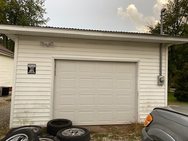 11 East Niblack Road Vincennes, IN 47591 - Photo 4 of 12 Gallery Image 4