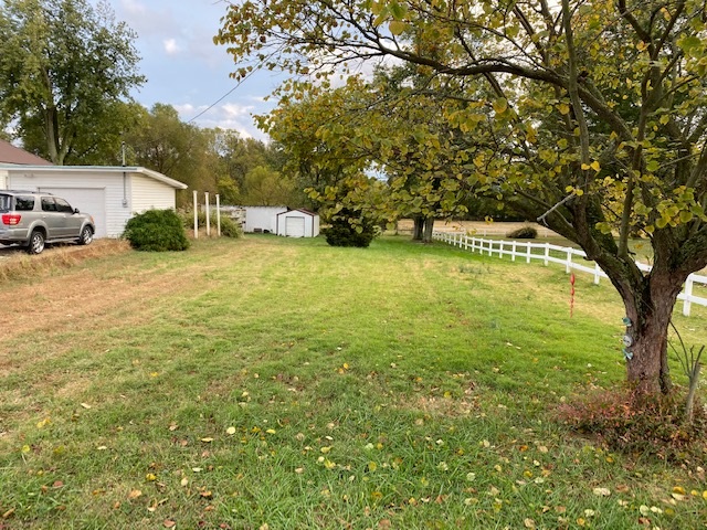 11 East Niblack Road Vincennes, IN 47591 - Photo 5 of 12 Gallery Image 5