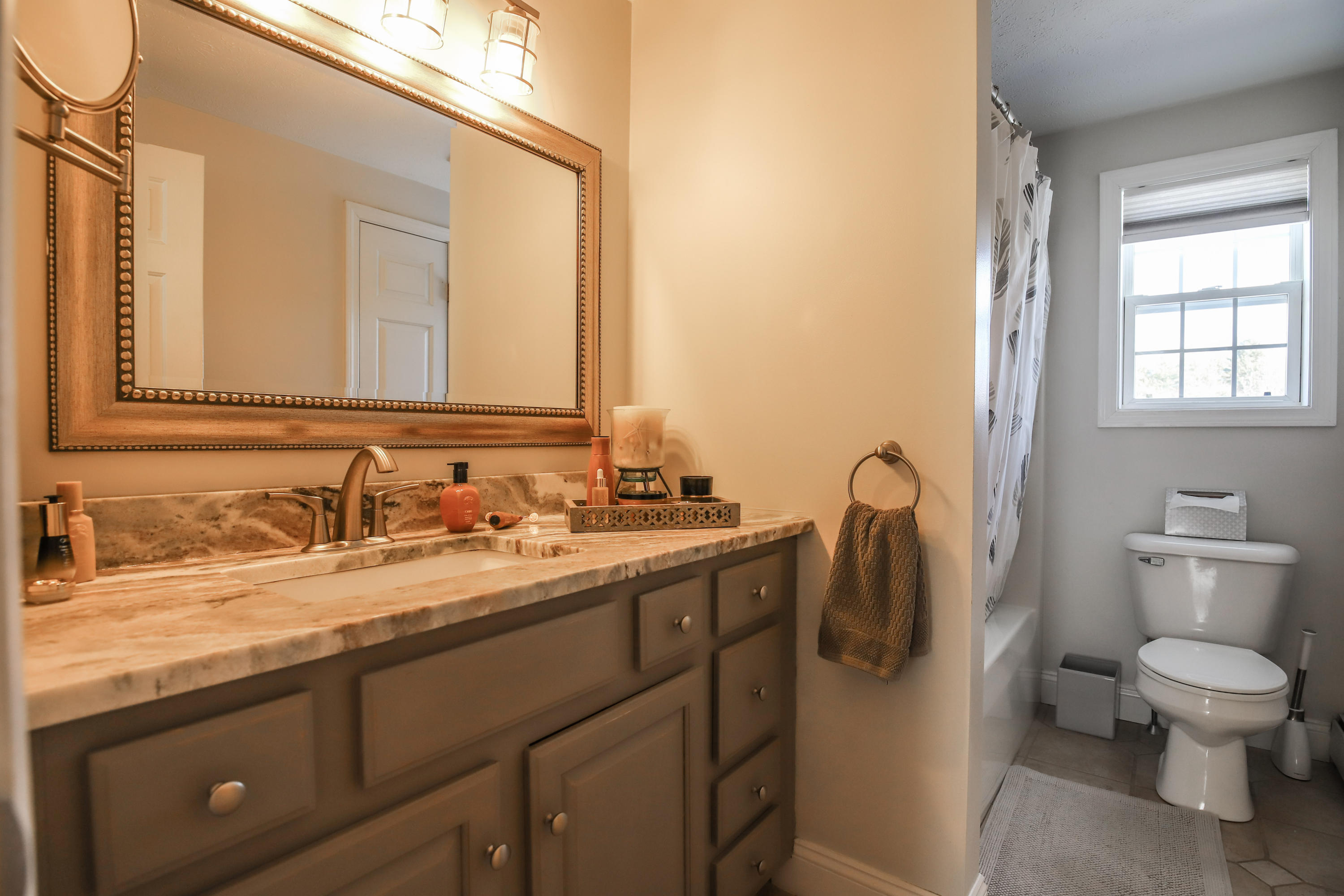 20 Goshen Road Windham, ME 04062 - Photo 32 of 44 Master full bath